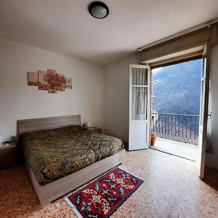 Legnone - Your Mountain Holiday Apartment *